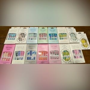 🛑SOLD🛑 Bundle of Press on nails